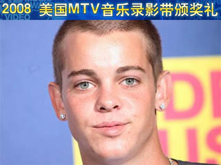Ryan Sheckler出现在MTV音乐录影带颁奖典礼