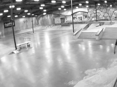 【小鬼当家】放学后：小鬼Alex Midler 独自在板场