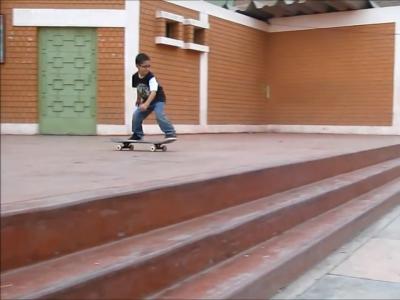 【小鬼当家】5岁小朋友GONZALO MORALES惊人滑板！