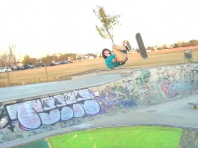 新招不断-Davey Holtby板上后空翻