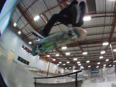 Shane Oneill的新年第一天滑板视频，全程无失误