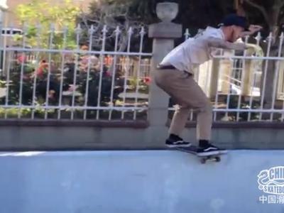 Gilbert Crockett和朋友们chill洛杉矶