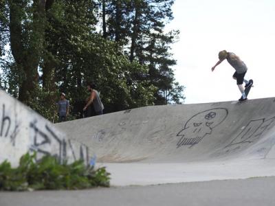 红牛：白夜行-极昼滑板旅行- Ep. 2