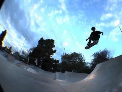 Blind滑手Kevin Romar和 Chris Joslin周末板场畅滑的一天