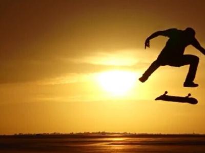 FaveLA出品：追逐夕阳的一群滑板少年