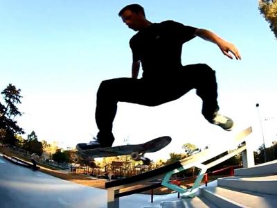 Nate Greenwood侵袭洛杉矶Diamond板场