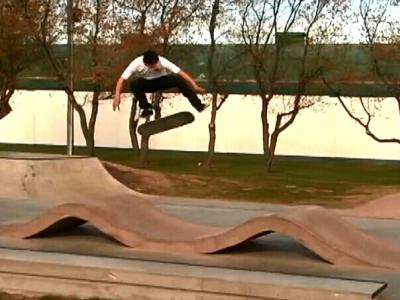 Foundation《神秘社区》：滑手 Conlan Killeen