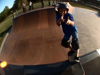 【小鬼当家】8岁凶残滑手Evan Doherty个人影片「Big E」