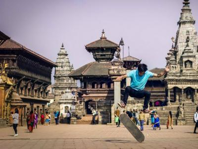 【拍板惊奇】滑在尼泊尔