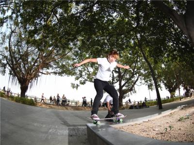 Skate Station-深圳市民滑板交流课堂1.11周日活动预告