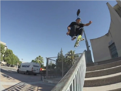 Fluff X Nike SB西班牙滑手Dani Lebron滑板视频