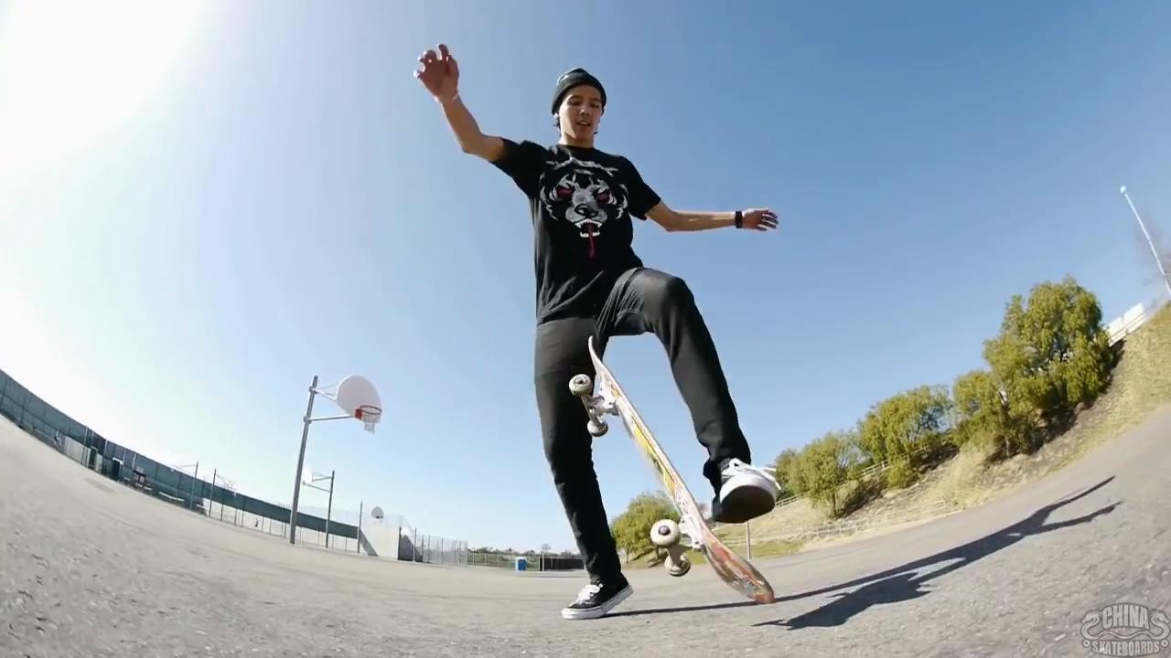 滑板 动作 教学 Spencer Nuzzi No-Comply Frontside Shuv