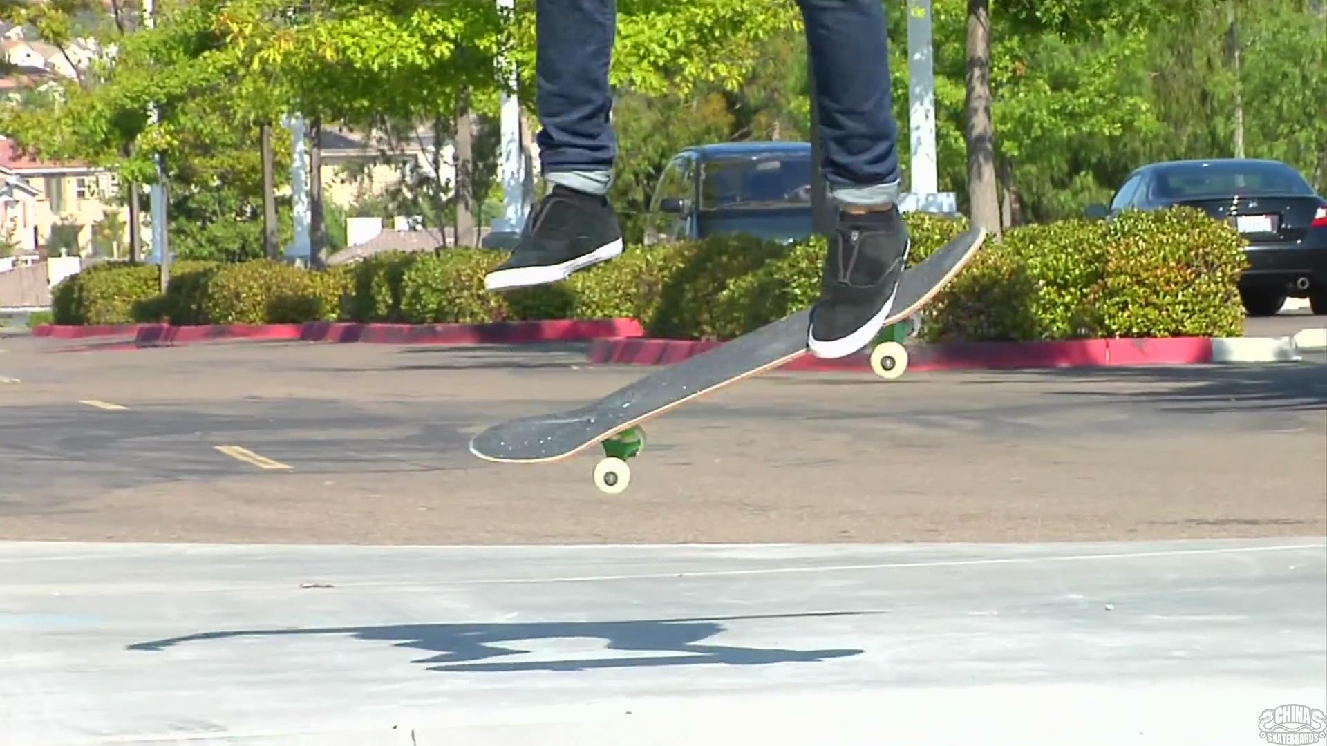 滑板 动作 教学 Spencer Nuzzi Backside Kickflip