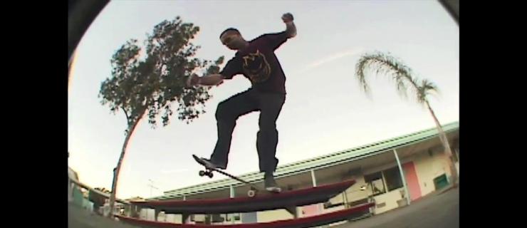 Alex Conn最新影片「19th Ave」发布