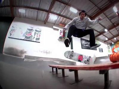 Nick Tucker 最新Berrics板场 BANGIN