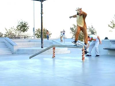 圣诞节滑板特别剪辑：驯鹿，雪人，圣诞老公公