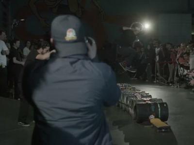 Element 飞跃铁桶挑战，嗨爆全场！