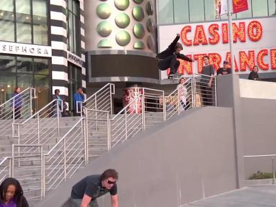 滑板视频回顾：堂兄弟Nick & Julian 