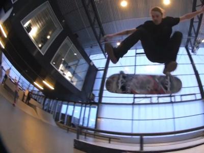 躲避挪威的冰天雪地，Bekkestual 室内板场是奥赛罗滑手的福音