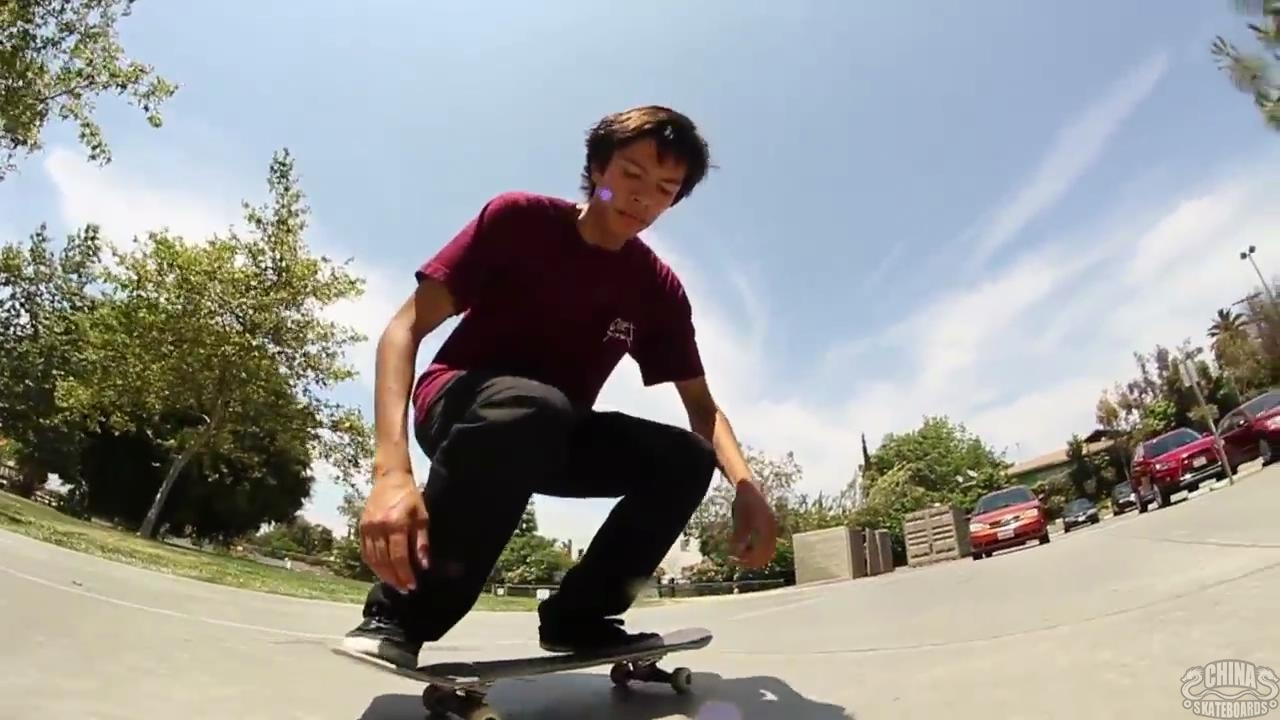 滑板 动作 教学 Nollie Late Heelflip Chris Topherchann