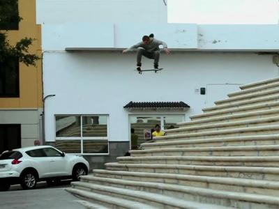 奥地利红牛：戴着眼镜的滑板疯子Adrien Bulard | Out of Frame 