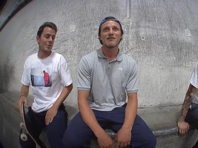 Berrics板场： Luan Oliveira, Carlos Ribeiro, & Trent McClung忍者训练