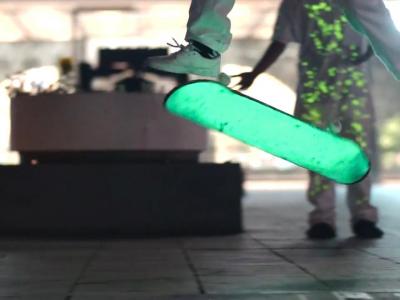 狂拽炫酷的荧光砂纸——黑夜中最受瞩目的Game Of S.K.A.T.E