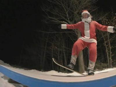圣诞节快乐！住在北极圈的圣诞老人是如何玩滑板的！
