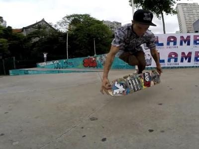 无双腿滑手Felipe Nunes和朋友玩Game Of S.K.A.T.E