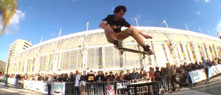 飞跃垃圾桶Ollie大赛，超远距离感受飞一般的感觉！