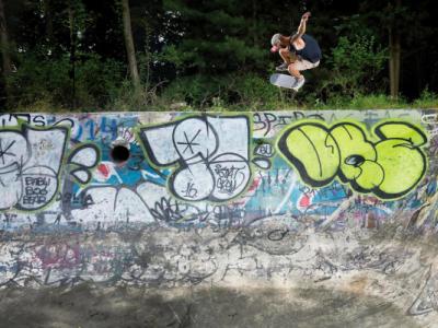 东海岸滑板先锋：Zered Bassett最新个人影片发布！