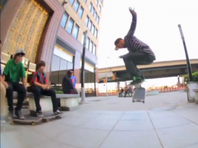 奥地利红牛队伍滑板小队燥翻街头！