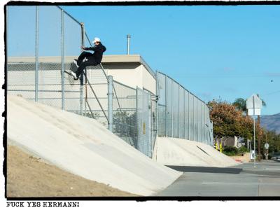 Kown Associate:Real队伍Hermann Stene最新个人视频