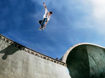 Lakai「The Flare」： Raven Tershy剪辑