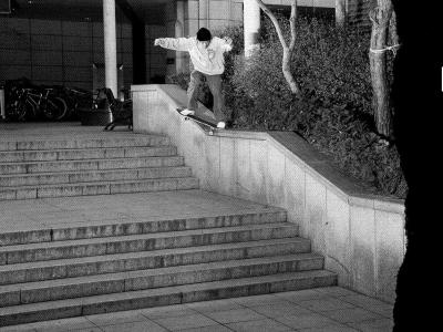 Pizza队伍呈现最新片段「Asphalt Romance」