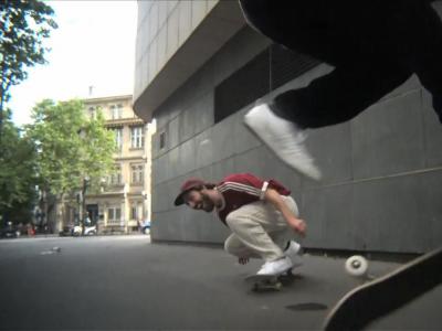 Magenta X Adidas Skateboarding合作款巴黎街头刷街视角