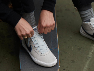  第一双为女滑手量身打造的滑板鞋-NIKE SB Women’s Bruin High