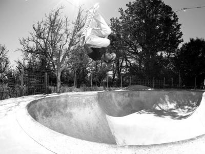 生素材剪辑：Real滑板大片「By Any Means」-Zion Wright个人片段