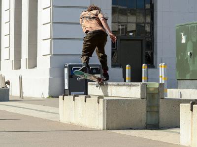 灵魂滑手Evan Smith，「DC Promo」个人生素材剪辑发布