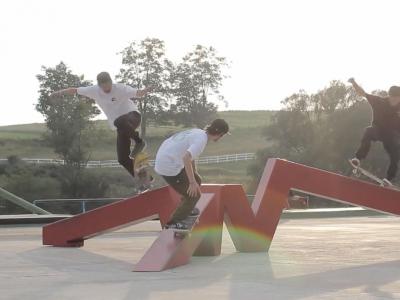 Magenta滑板队玩转美国Woodward板场！