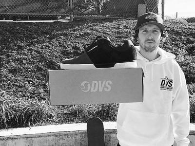 Greg Lutzka新滑板鞋东家揭开谜底，正式加入DVS！