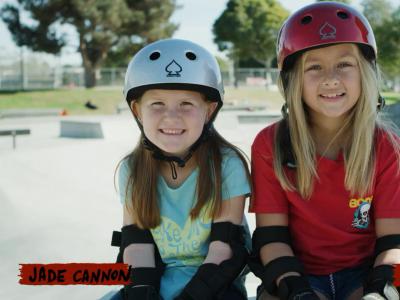 萌娃小姐妹Ryann Cannon & Jade Cannon教你如何正确滑行！
