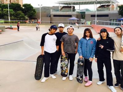 【WHATSUP WKND】#254 香港滑板修行之旅，It's time to skate!