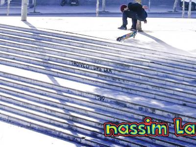 Nassim Lachhab最新影片「i AM blind」，翻呲轻而易举！